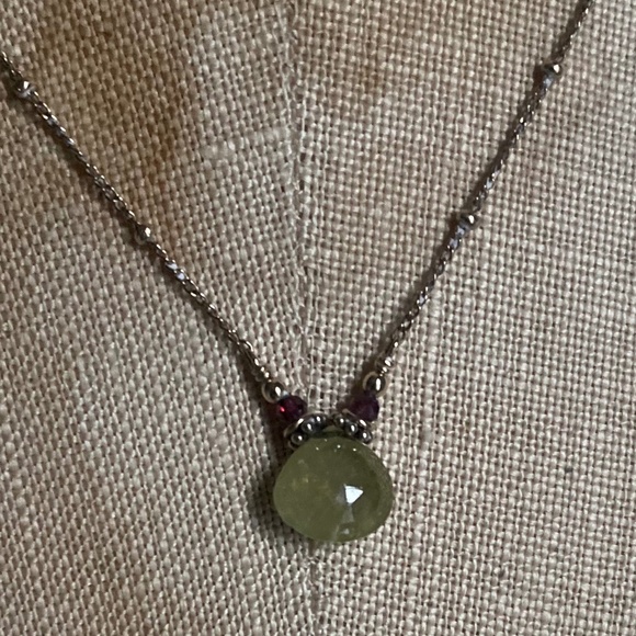 Peridot & Garnet Gold Pendant Necklace 17" - Picture 4 of 11